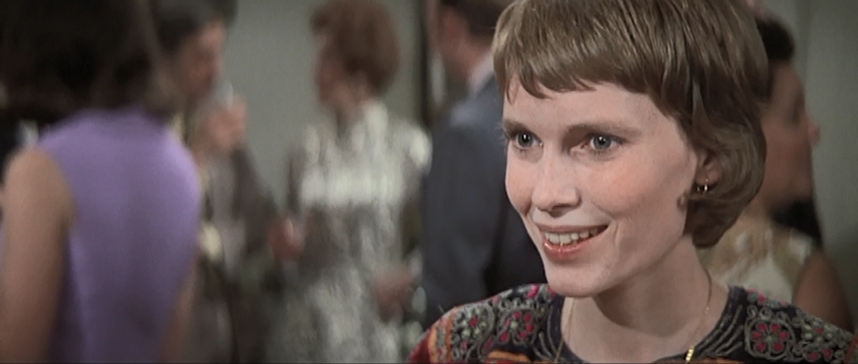 なぜ､人気者だった彼が､エンタメ界から追放されたのか？GINGER