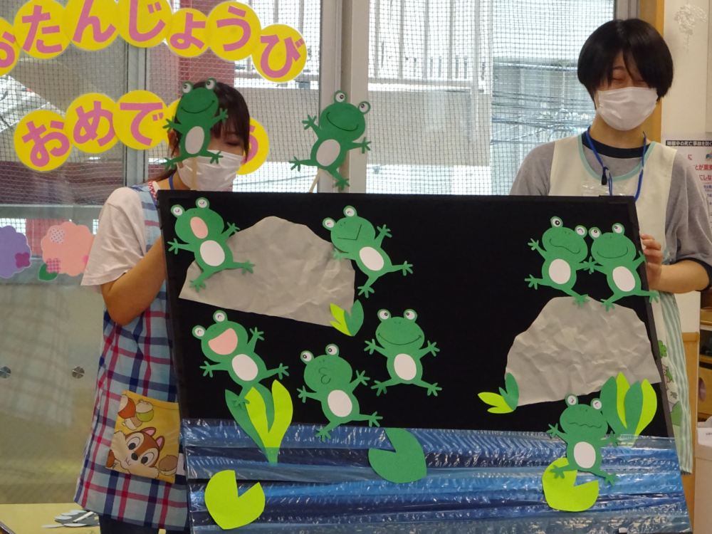 重ねて描く！誕生日会の絵描きクイズ