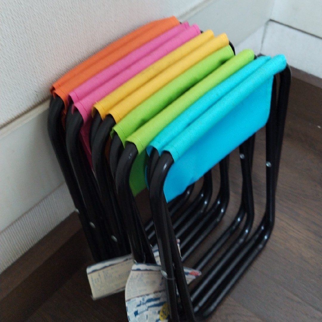 100均ダイソーの折りたたみ椅子・子ども用チェア6種類を紹介！実力派の200円～500円商品が豊富イチオシichioshi