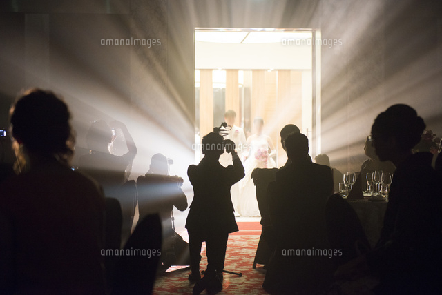 結婚式の流れとは？式前・挙式・披露宴の進行を確認しようブラナビ＋