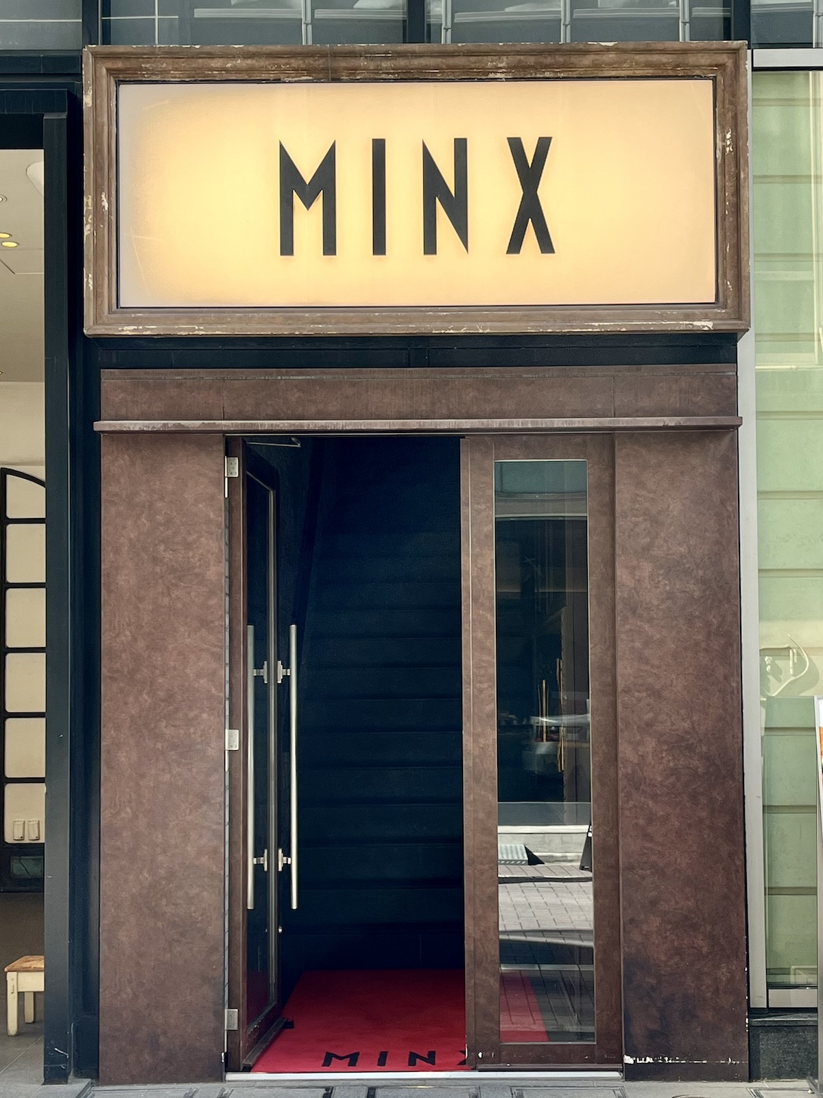 MINX RICCa 表参道(ミンクスリッカオモテサンドウ)の予約＆サロン情報 | 美容院・美容室を予約するなら楽天ビューティ