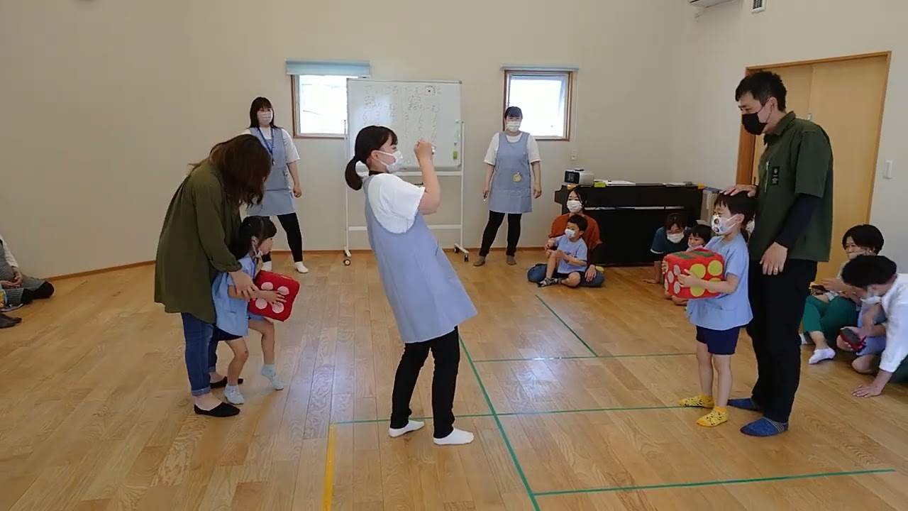 親子遠足がありました。椎名町ひまわり保育園