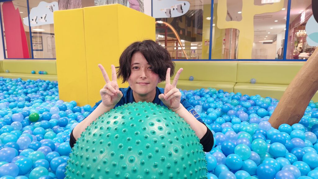 乳児の遺体をコインロッカーに遺棄、33歳女を逮捕 「お金なく育てるつもりなかった」 : 読売新聞