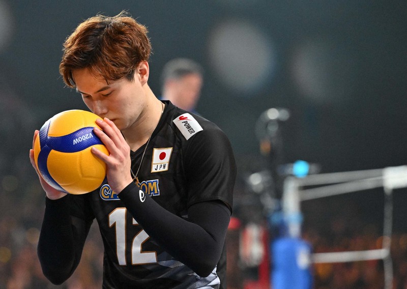 雑草魂で頑張ります」高橋藍20歳に備わる“悔しさをバネにする力” 飛躍的な成長の理由とアジア選手権で見えた手応え 3 4- バレーボール日本代表- Number Web - ナンバ