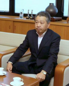 飛距離は280ヤード」武井壮、プロテスト3位合格の泉田琴菜プロと対談！ - ライブドアニュース