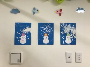 11 23 ２月の壁面紹介👹❄💖高月ひよっこ保育園