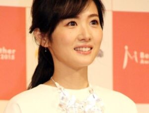 アヤパン 幸せオーラ振りまく 生放送で「ポンッ！」 - スポニチ Sponichi Annex 芸能