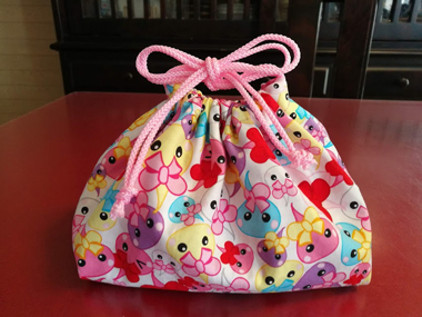 まる底フリル巾着の作り方 裏地付き巾着袋のハンドメイド型紙 PDF千尋のハンドメイド布小物レシピ