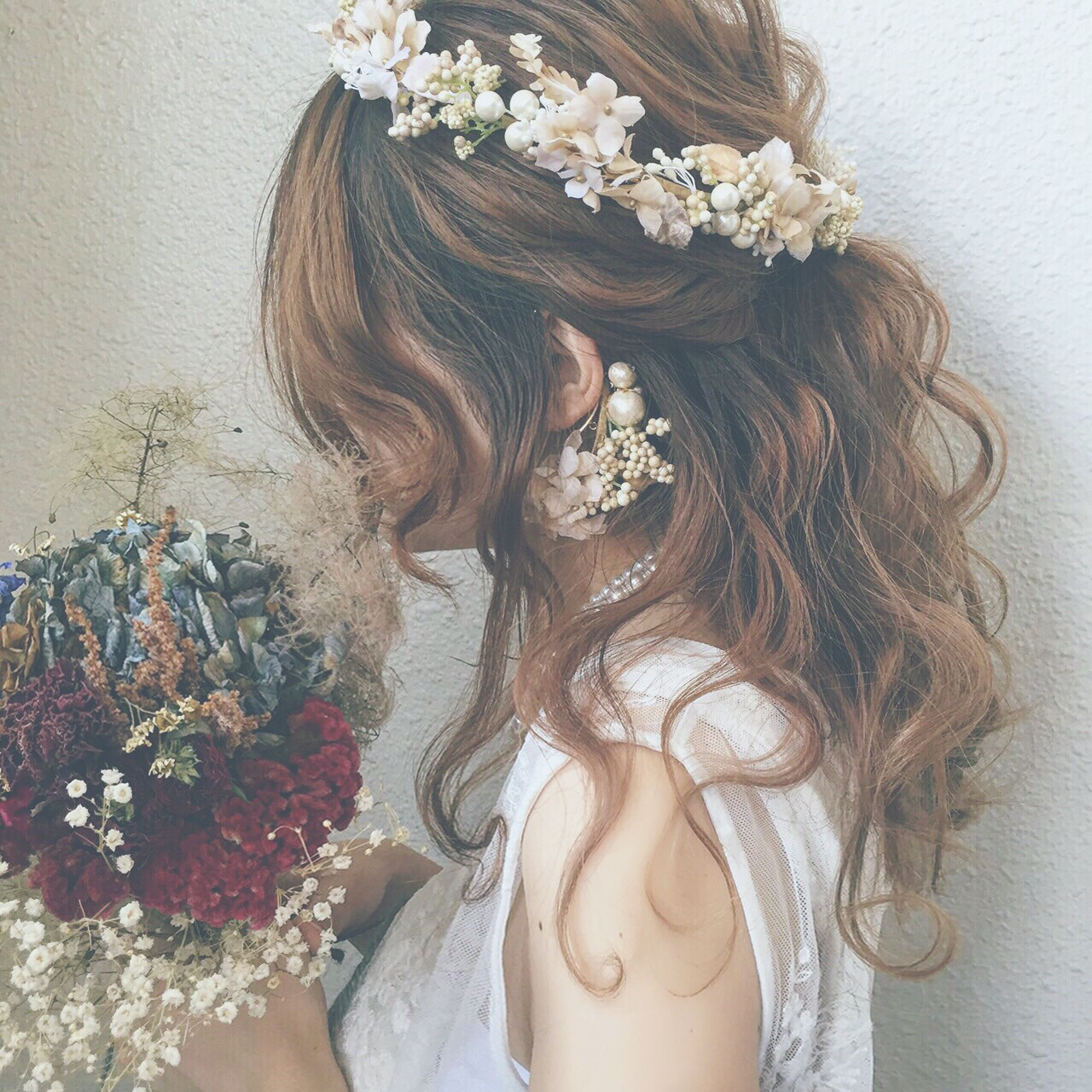 花嫁 髪型 ミディアム シニヨンTikTok