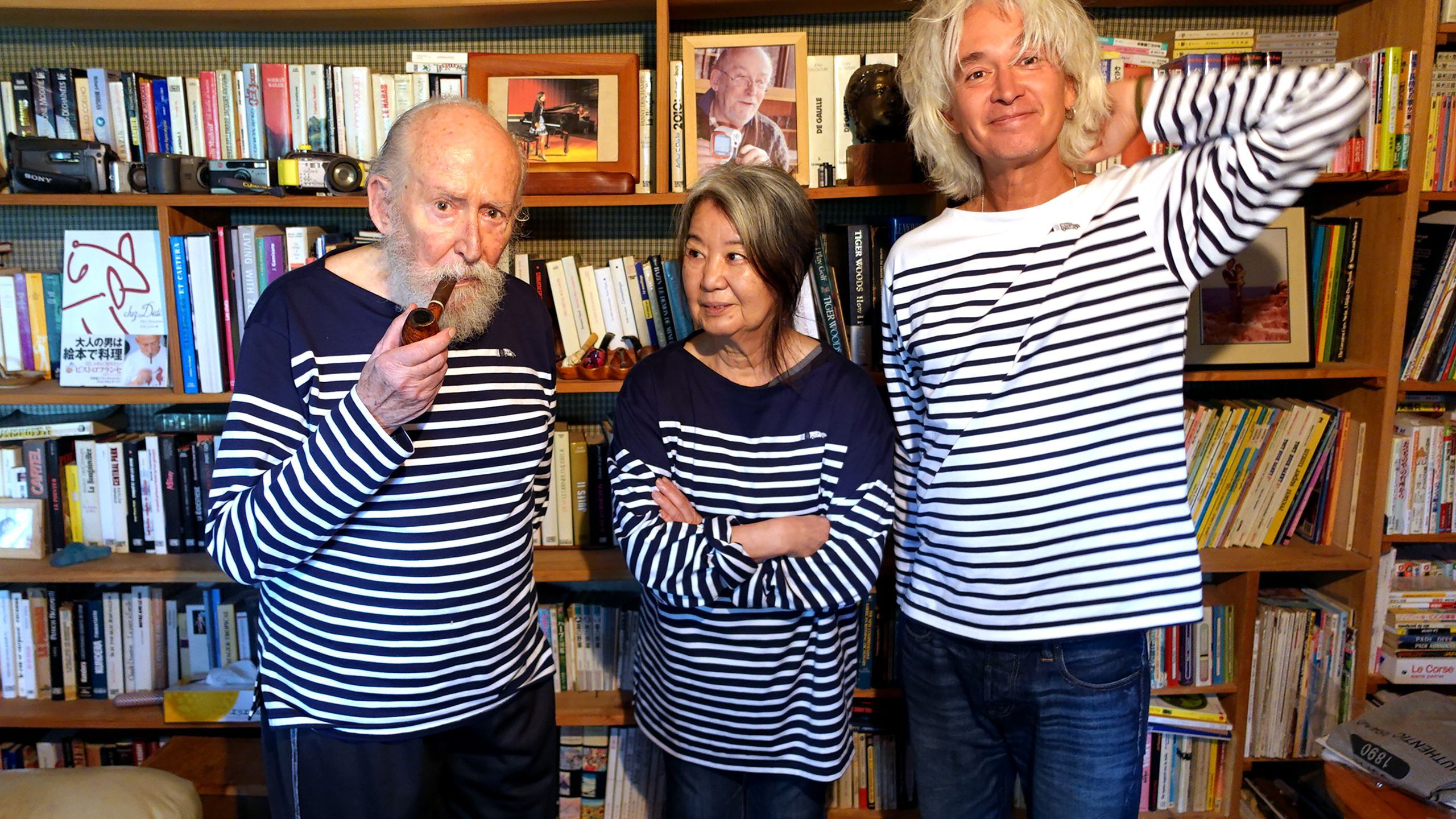 マーク・パンサーの父、2CVフルゴネットで世界一周の旅 に関する最新記事GQ JAPAN