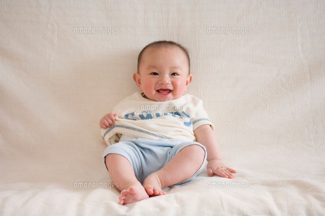赤ちゃんの笑顔には種類がある？赤ちゃんが笑う理由や笑わせ方Fam's Baby