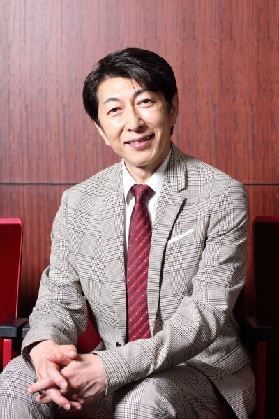 尾上右近の家系図紹介！鶴田浩二を祖父に持つカレー好きな歌舞伎のプリンス歌舞伎の達人