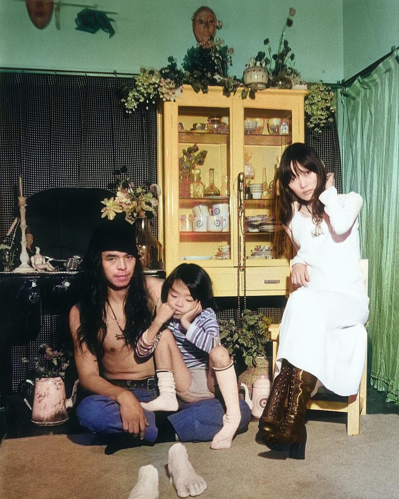 昔の家族写真を息子がAIでカラーに - Patra Ichida @ Blog