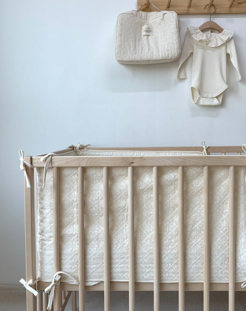 べビーベッドならBOORI ブーリ ベッドガード通販・出産準備プレゼントにおすすめ