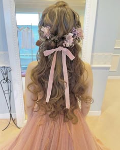 キッズヘアアレンジ 「カールアップスタイル」 ヘアアレンジギャラリー写真館ならスタジオキャラット