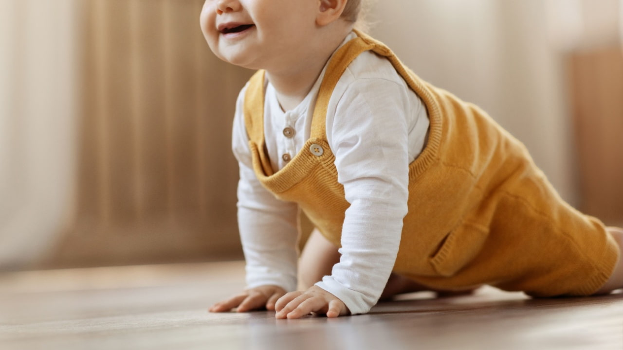 新生児はいつから笑うの？笑う理由や笑わせるコツも解説こども写真館スタジオアリス写真スタジオ・フォトスタジオ