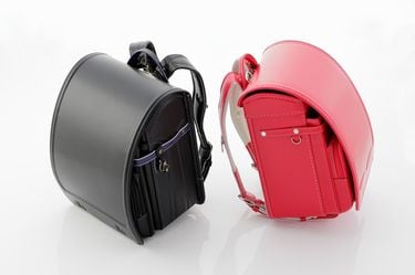 男の子向け赤いランドセル特集 黒×赤ステッチが人気