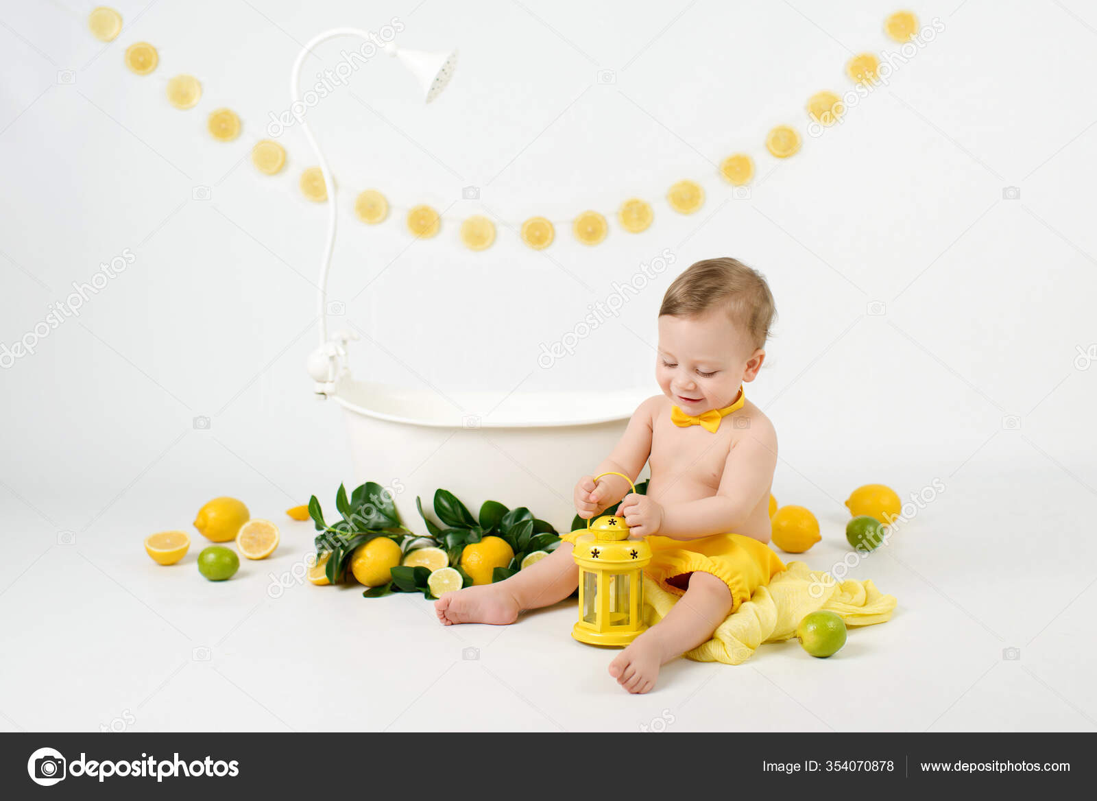 初めてのレモン 酸っぱくて食べれない1歳半赤ちゃんshorts