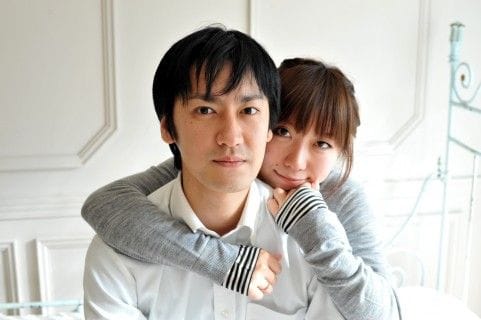 彼氏がいるのにハグをする女友達の心理！スキンシップでの浮気と友情の違いもBELCY