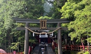 ベテラン漫画家たちが「俳優 亀岡拓次」を描いたらこうなった！ : 映画ニュース - 映画.com