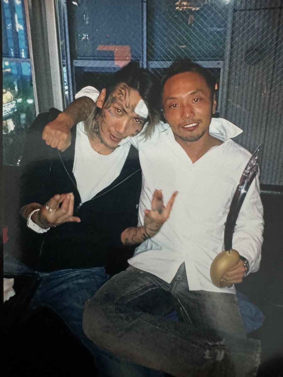 BREAKING DOWNメンバーとの指相撲対決