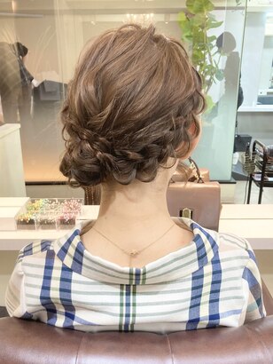 結婚式のお呼ばれは編み込みヘアで！髪の長さ別の華やかアレンジ - 秋葉原コットン