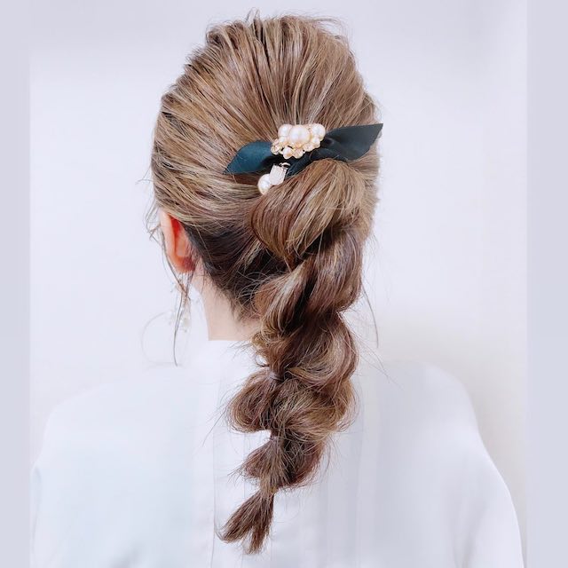 不器用でもOK セルフでできる簡単なヘアアレンジ集 ショート～ロングまで紹介Oggi.jp