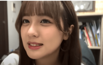 アイスクリームフェス特別企画🍦❣️ つかはら夫婦×高知アイス インスタライブ開催決定！✨ 10月30日 土 13時〜 高知アイス売店 仁淀川カフェで開催いたします🎉 --------------------- ▽インスタライブスケジュール ➀スイーツを食べながら雑談ライブ ➁店内紹介