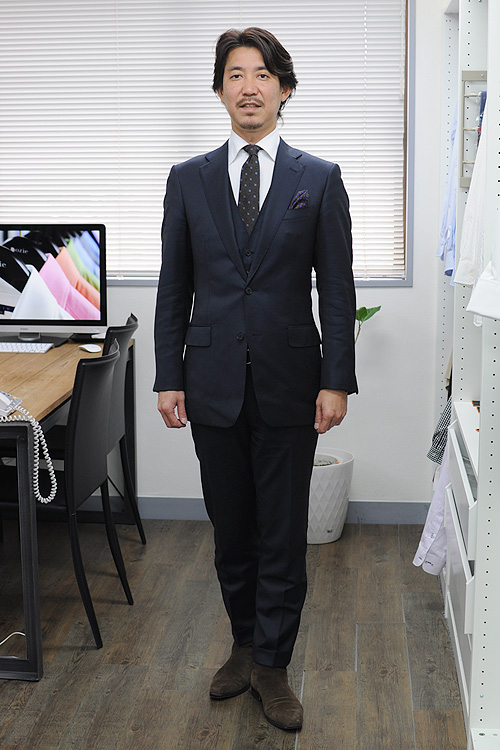 卒業式・入学式 父親にふさわしい服装のマナースーツの選び方やおすすめアイテム三越伊勢丹オンラインストア・通販 公式