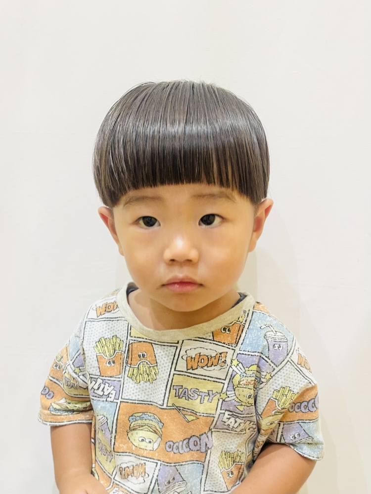 小学生向け 男の子の髪型おすすめや頼み方は？マッシュ〜ツーブロなどまとめて解説神保町のメンズ専門美容室 37.0℃~tida