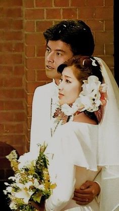 歌手デビュー50周年」山口百恵さん 人気絶頂の21歳で結婚・引退〝43年目の真相〟FRIDAYデジタル