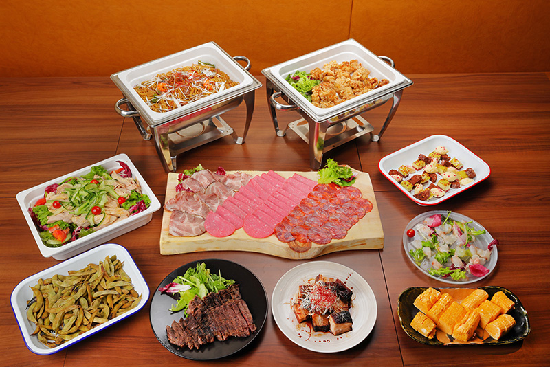 サンクスキッチン女子会〜💕💕💕お友達と素敵な自宅でホームパーティー💖 ゆっくりお話しできますね〜💓 皆様テンションあがってお話が盛り上がって良かったです💕 2回目のご依頼 ありがとうございました💖 ❇️ 笑顔と元気をお届けしたい〜💓💓💓 thanks