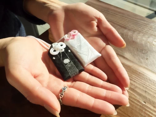 夫婦お守り袋 〜ギフト用〜 - Happy Life 工房。GALLERYminne byGMOペパボ 国内最大級のハンドメイド・手作り通販サイト