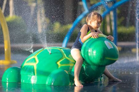 夏だー！子供たちも大はしゃぎ！水遊びが出来る富山の公園５選！ふぉとやまライター公式 富山県の観光 旅行サイト「とやま観光ナビ」