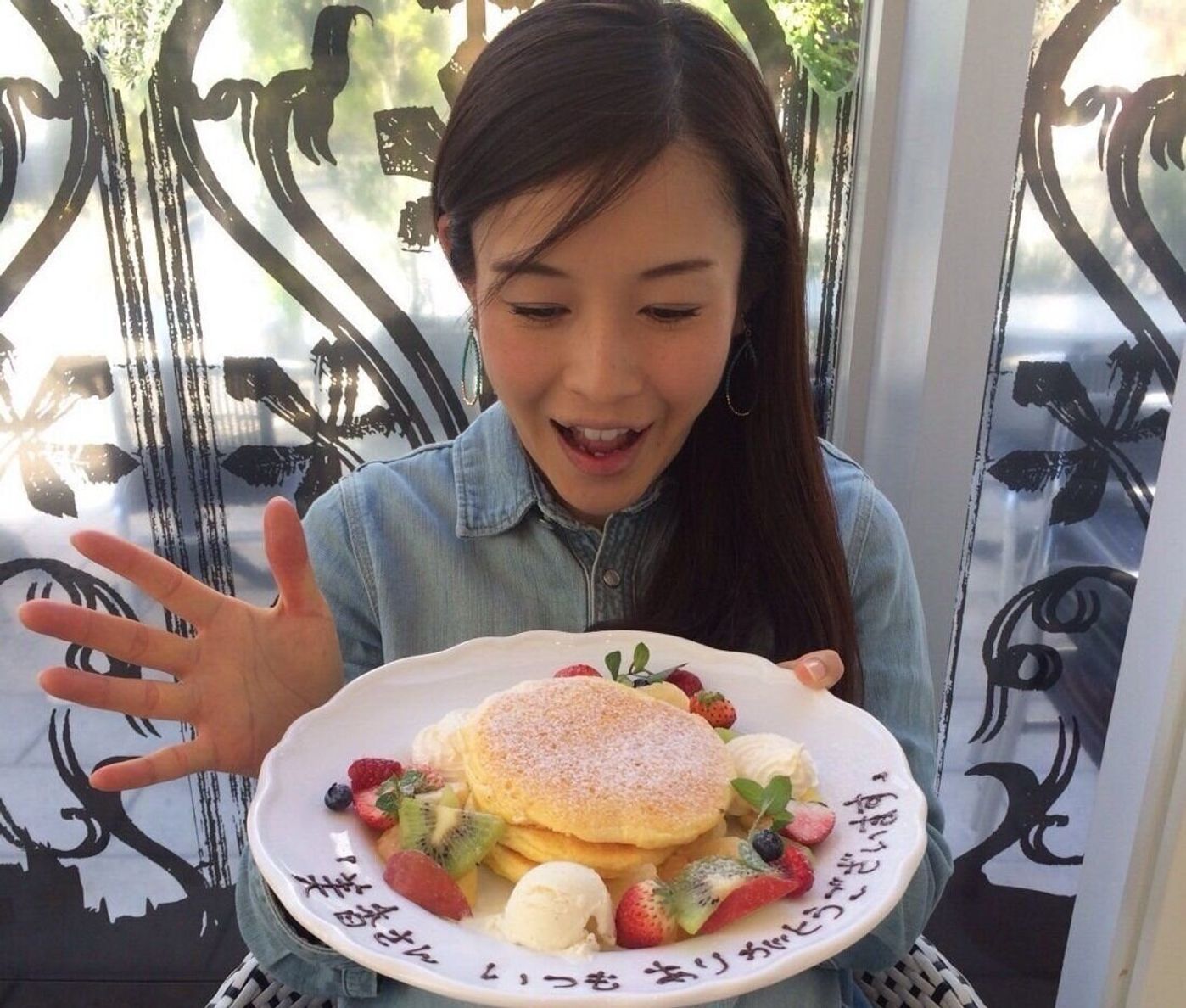 杉崎美香が46歳で第2子妊娠 9歳息子の“予言“が驚きの的中 1 2ページ- zakⅡ