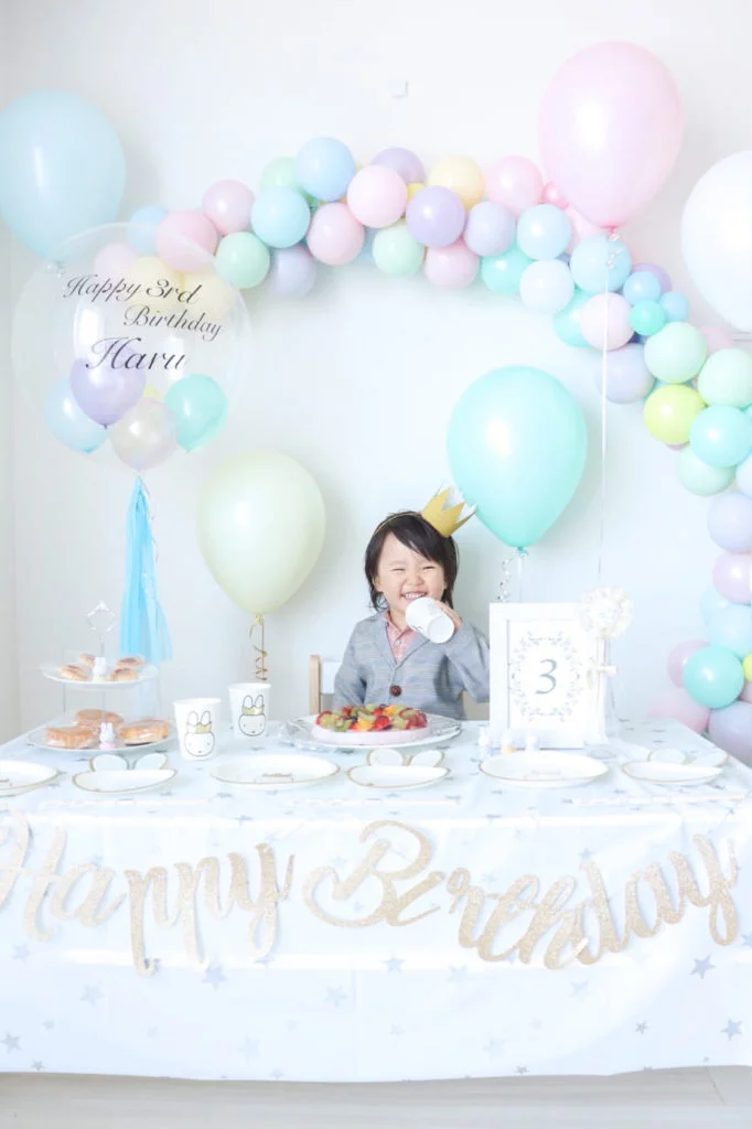 Happy Birthday♡100均グッズで飾りつけ♪RoomClip mag暮らしとインテリアのwebマガジン