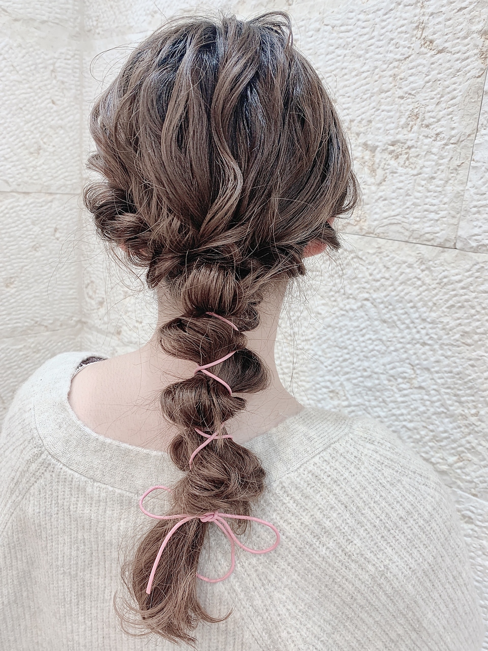 朝の簡単ヘアアレンジ！女の子が喜ぶ髪の結び方7選ママソレ powered by ママ賃貸子育てママのくらしがちょっぴり軽くなる生の声メディアファッション・美容