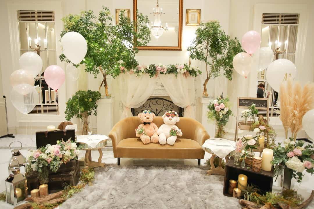 おしゃれな高砂ソファ♡結婚式人気コーディネート10選 今週のスタスナ omotte magazine fromANNIVERSAIRE記念日にまつわるマガジン