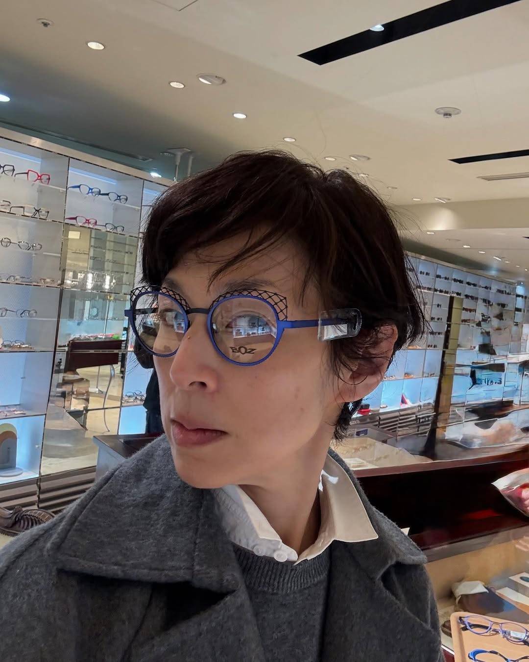 鈴木保奈美 子供時代の写真を公開 鈴木保奈美 七五三 shorts