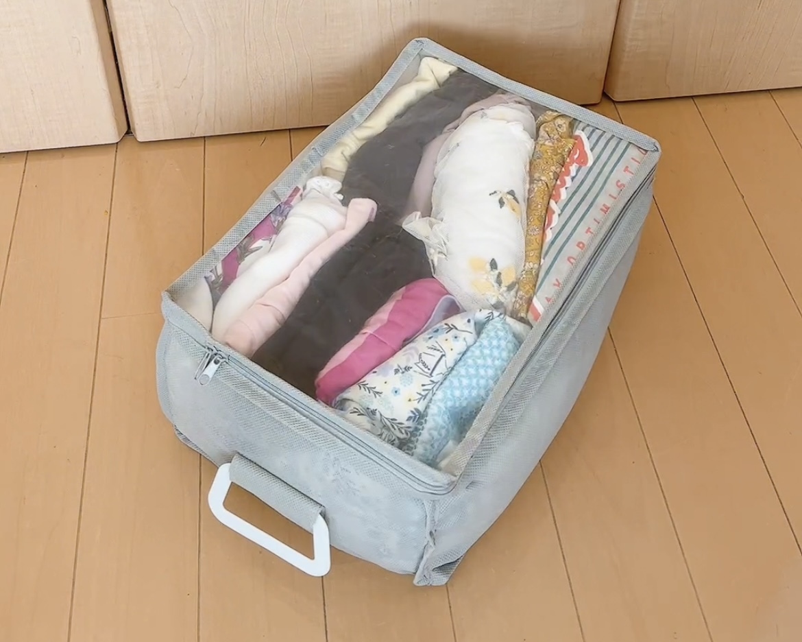 ダイソー サイズアウトした子供服収納方法一条工務店で建てるやどかりさんのおうち