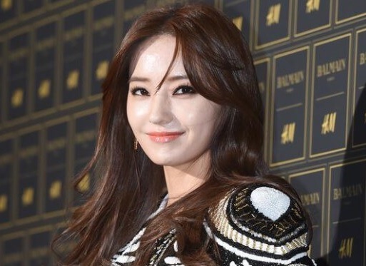 TWICE チェヨン編 個性派ヘア＆メイクアイデアの宝庫！ CHAEYOUNGのビューティ遍歴ビューティELLEエル デジタル