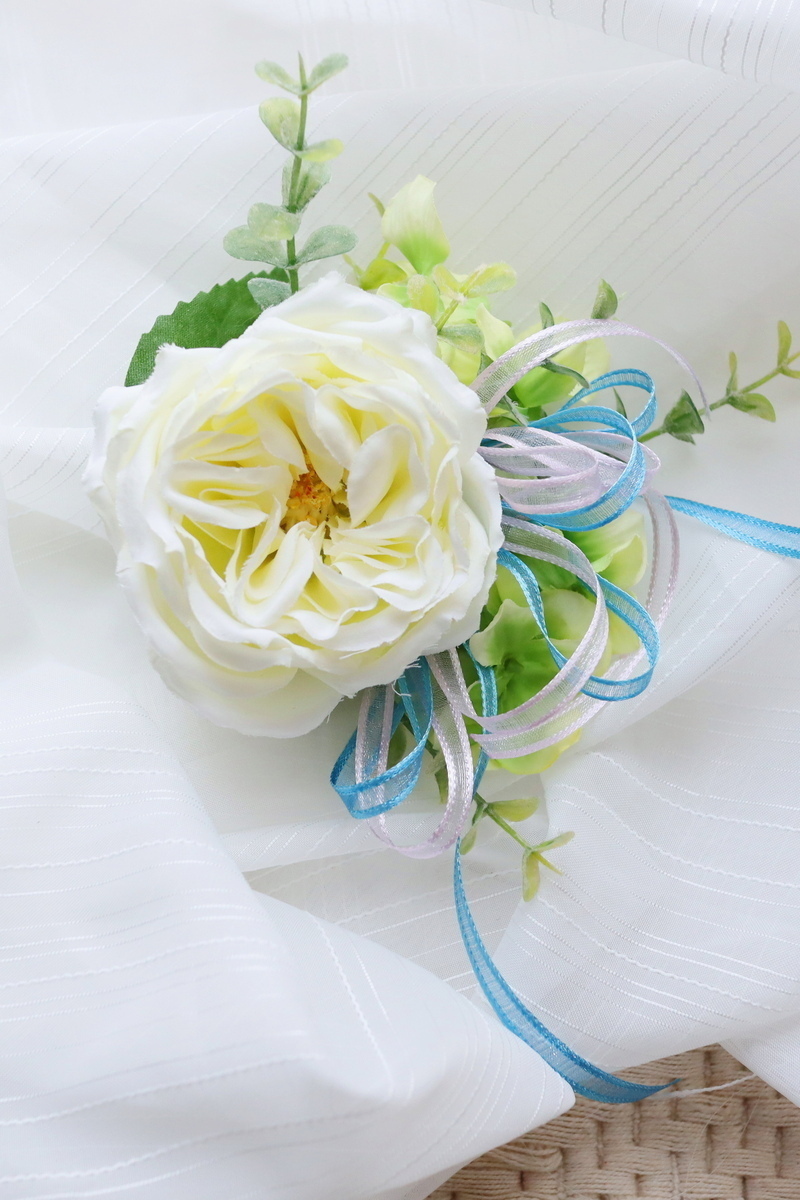 思ったより簡単！100均でも高見えする入学卒業コサージュの作り方 500円で幸せになってみた- レタスクラブ