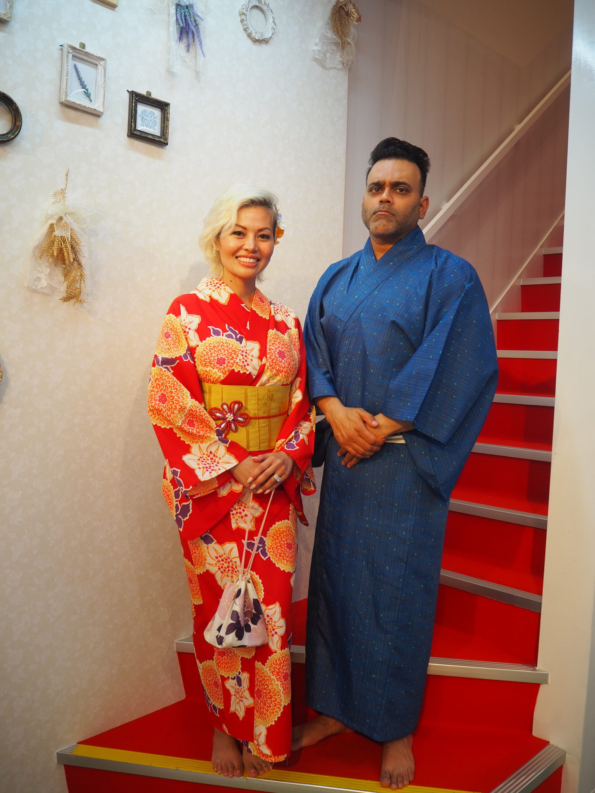 本日のお客様✨ とっても素敵なカップルさん😍 彼女さんは御祖母様の形見の浴衣をご持参。 薄い藤色グラデーション帯とコーディネート👘素敵です🥰❤️ 彼氏さんは彼女の浴衣に合わせて紺地の浴衣に濃い藤色の角帯コーデ✨素敵です👘 仲良くて良いですね🥰 お孫さんに来