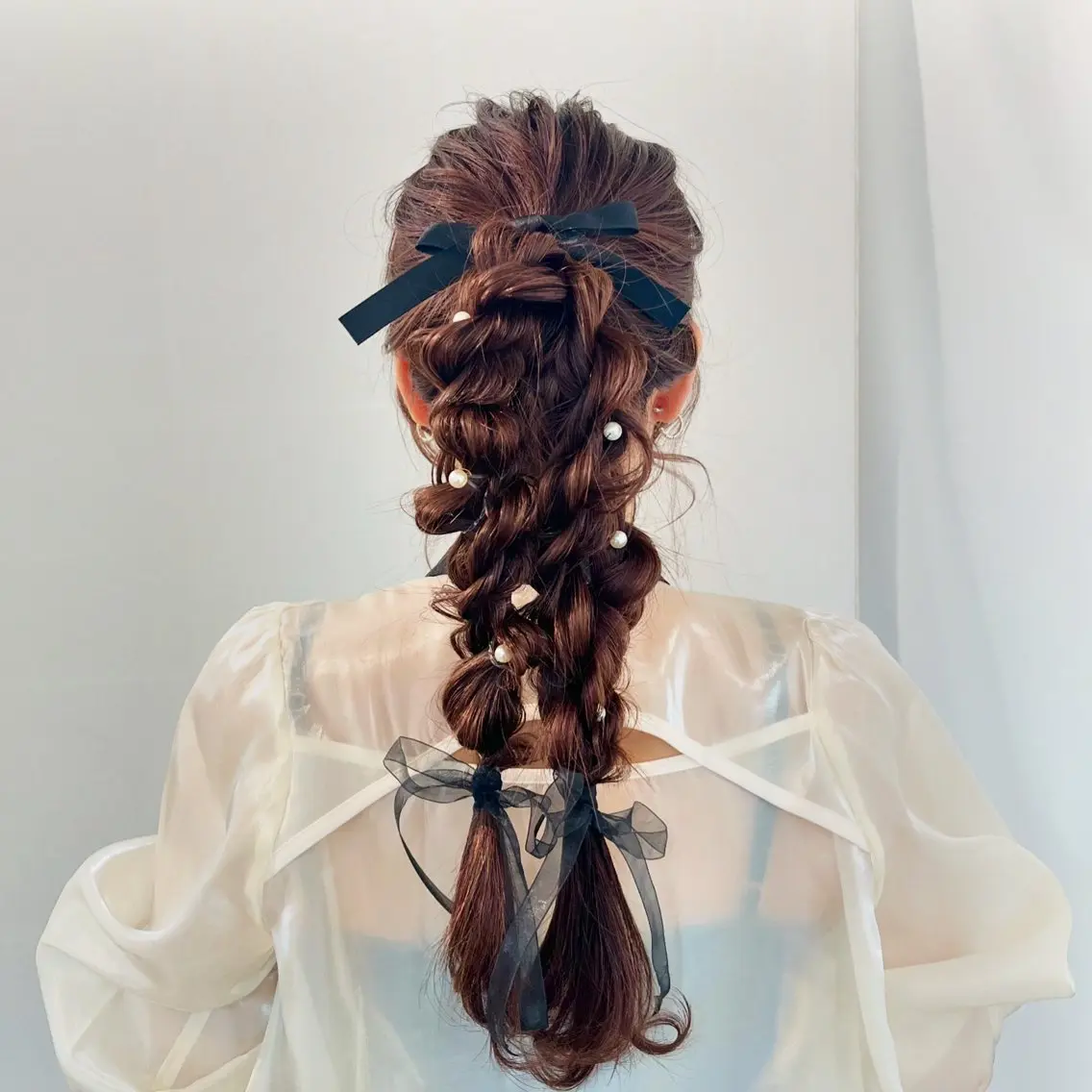 結婚式に出席する子供の髪型を簡単にオシャレにしちゃうアレンジ方法 - mama's