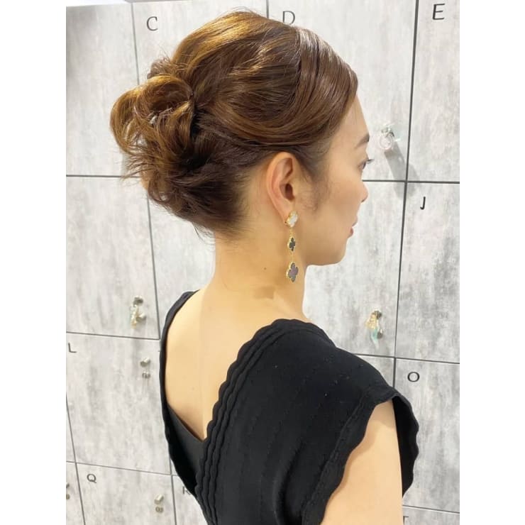 お呼ばれヘア セルフ 恥ずかしいTikTok