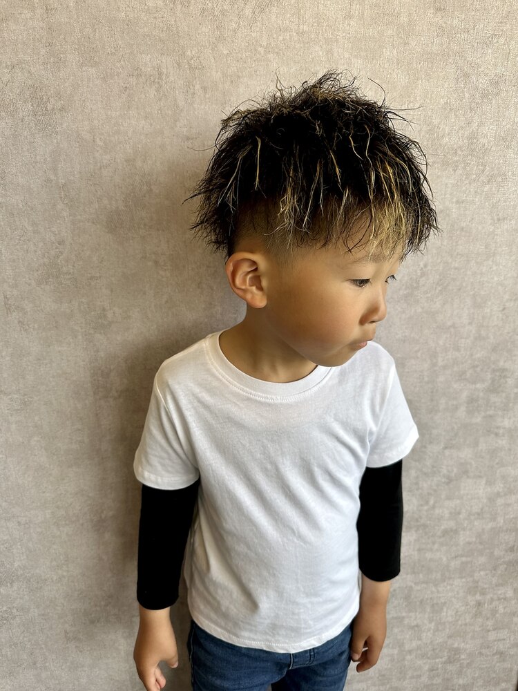 highlight ※メッシュキャップ仕様の為頭皮への直接ダメージ無し※キッズカット キッズヘア メンズヘア メンズヘアスタイル 子供ヘアアレンジ子供髪型 広島美容院 広島理容院 広島メンズスタイル 広島メンズカット