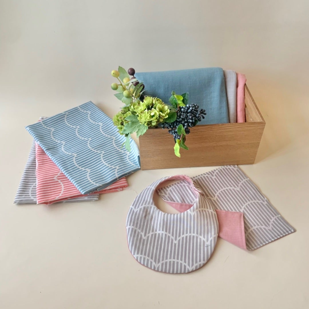 愛情手作り赤ちゃんの小物108てん - メルカリ