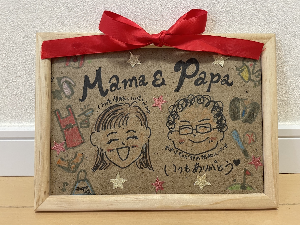 誕生日プレゼントにぴったり！手作りコルクボードに思い出を詰め込もう♡TANP タンプ