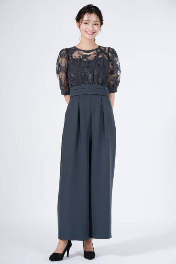 七五三、発表会etc. ママの『黒子服』名品6選！地味見え回避のコツは？VERY