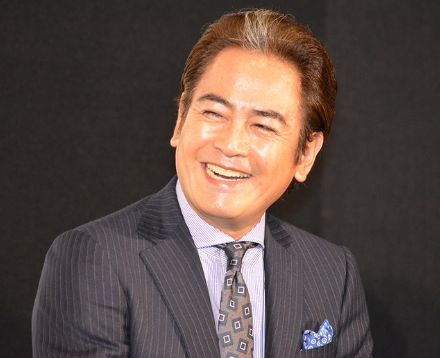 賀来千香子の結婚歴は宅麻伸と離婚後の再婚相手は誰？子供は賀来賢人